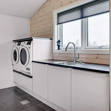 8 Person In Holiday home